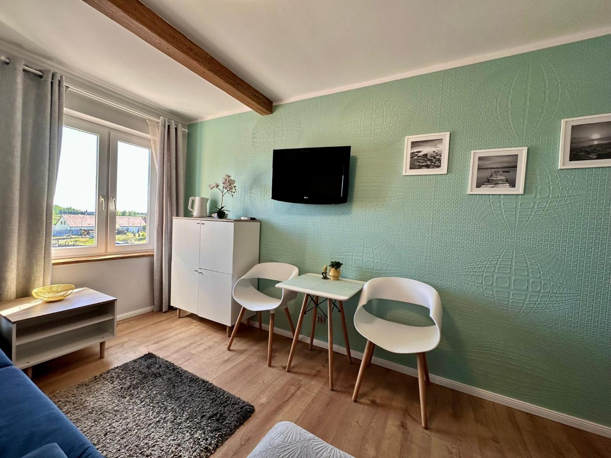 Pod Papugami - Komfortowe Pokoje Z Widokiem Na Rzeke Leba Exteriér fotografie