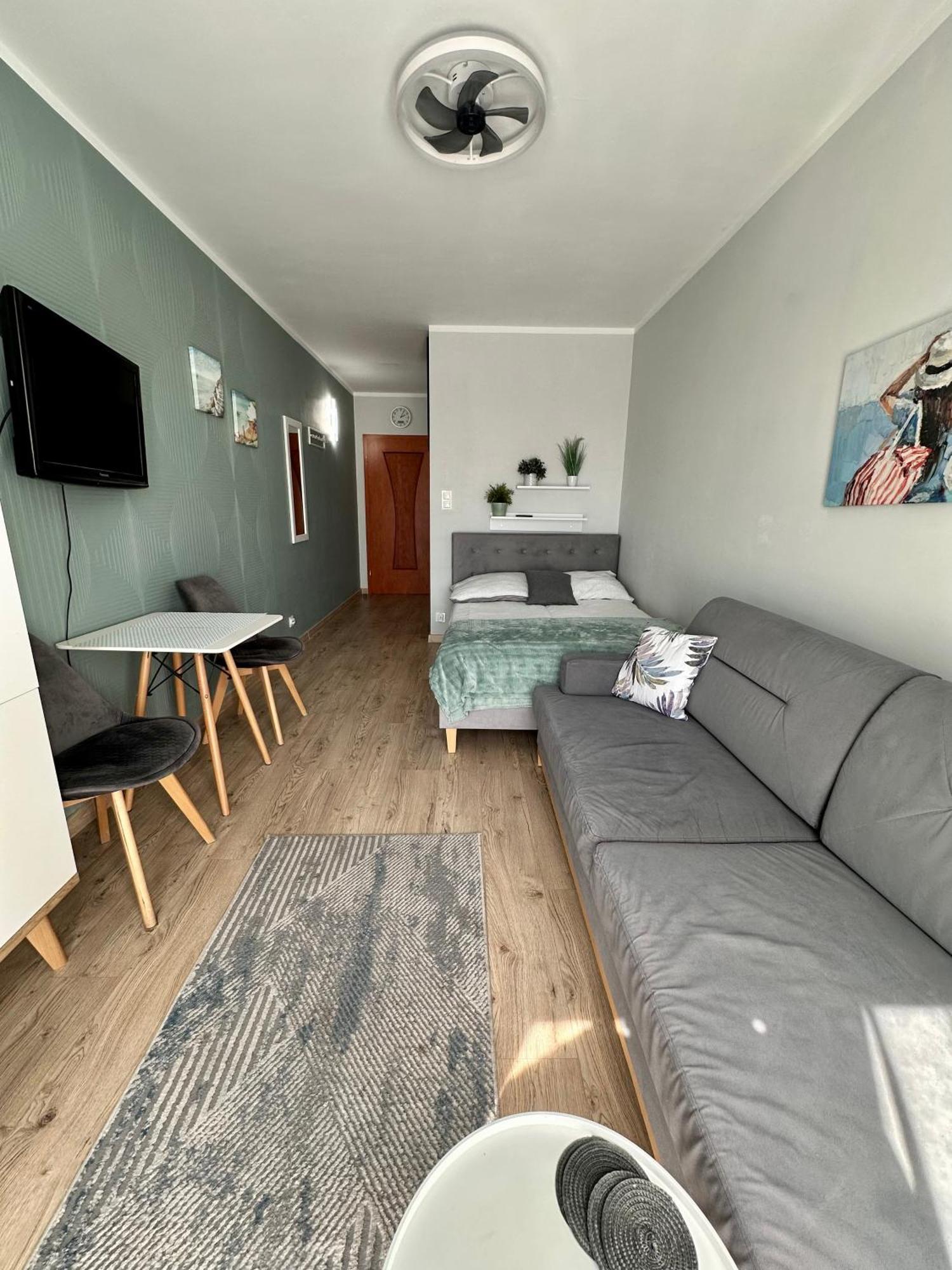 Pod Papugami - Komfortowe Pokoje Z Widokiem Na Rzeke Leba Exteriér fotografie